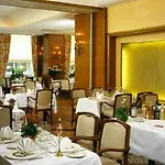 Hotel Grand Cravat