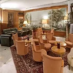 Hotel Grand Cravat