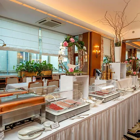 Szálloda Grand Cravat 4*