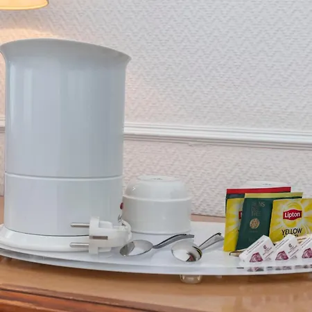 Grand Cravat Hotel 4*