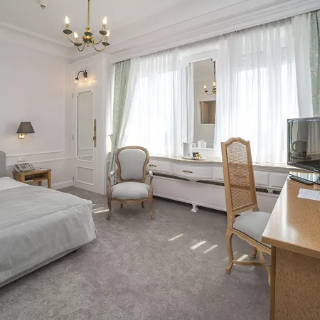 Hotel Grand Cravat Luxembourg