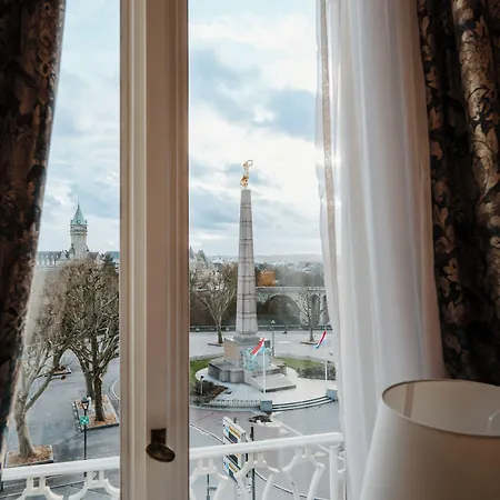 Hotel Grand Cravat